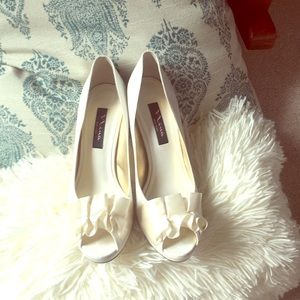 White Pearl Color Heels